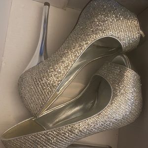 Women shoes heels